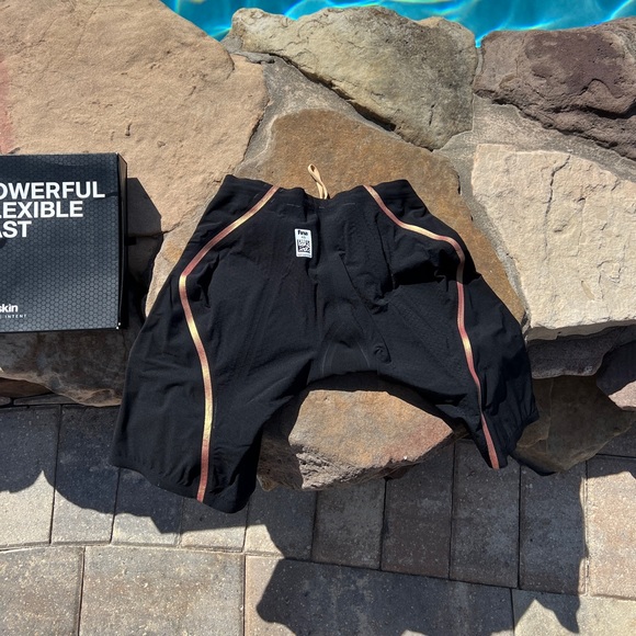 Men’s Speedo LZR Pure Intent jammer NEVER USED NEVER WORN racing suit Size 25 - Picture 2 of 5